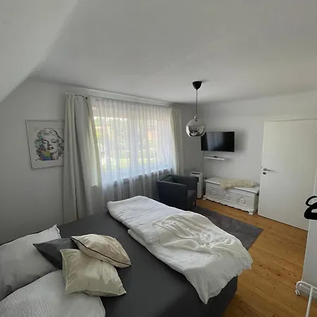 Geraeumige Wohnfuehloase Mit 3 Schlafzimmern