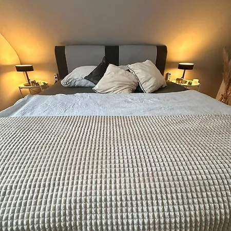 Geraeumige Wohnfuehloase Mit 3 Schlafzimmern Apartmán Garbsen